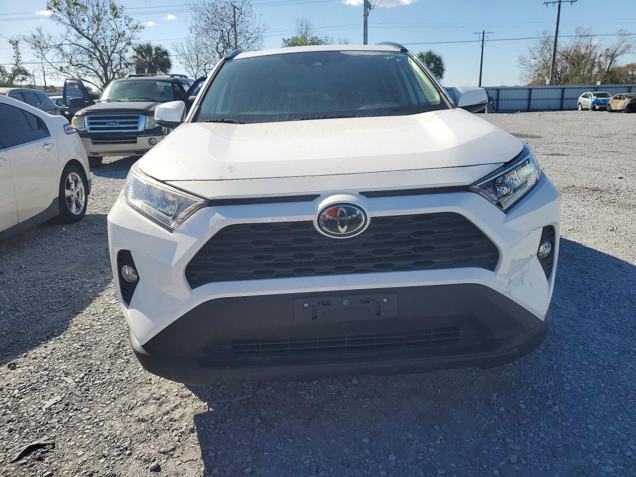 2019 Toyota Rav4 Xle - Image 5