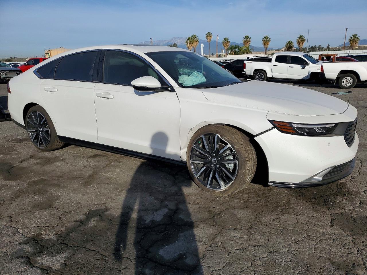 2025 Honda Accord Touring Hybrid - Фото 4