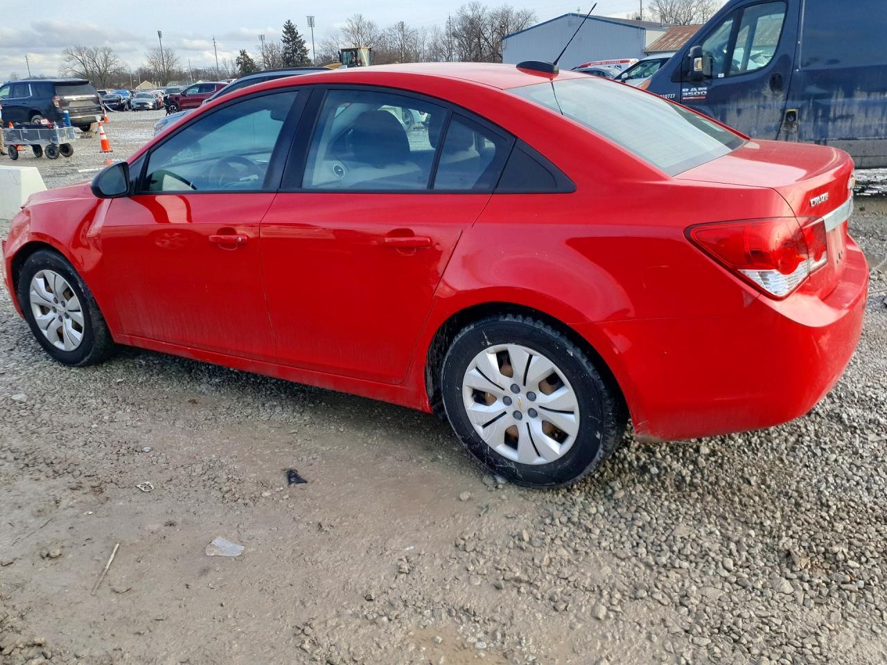 2016 Chevrolet Cruze Limited Ls - Фото 2