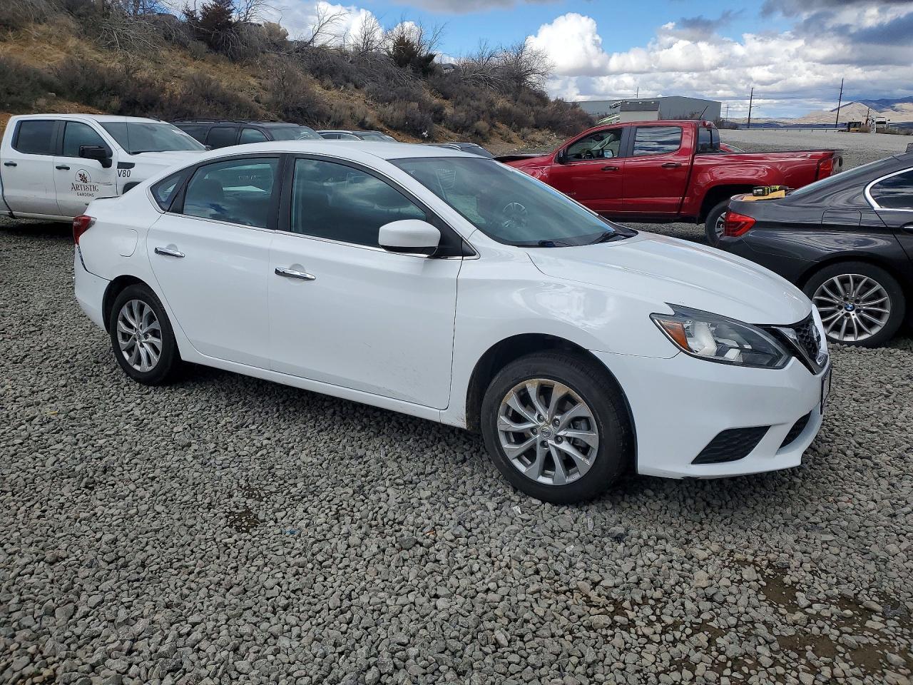 2019 Nissan Sentra S - Фото 4