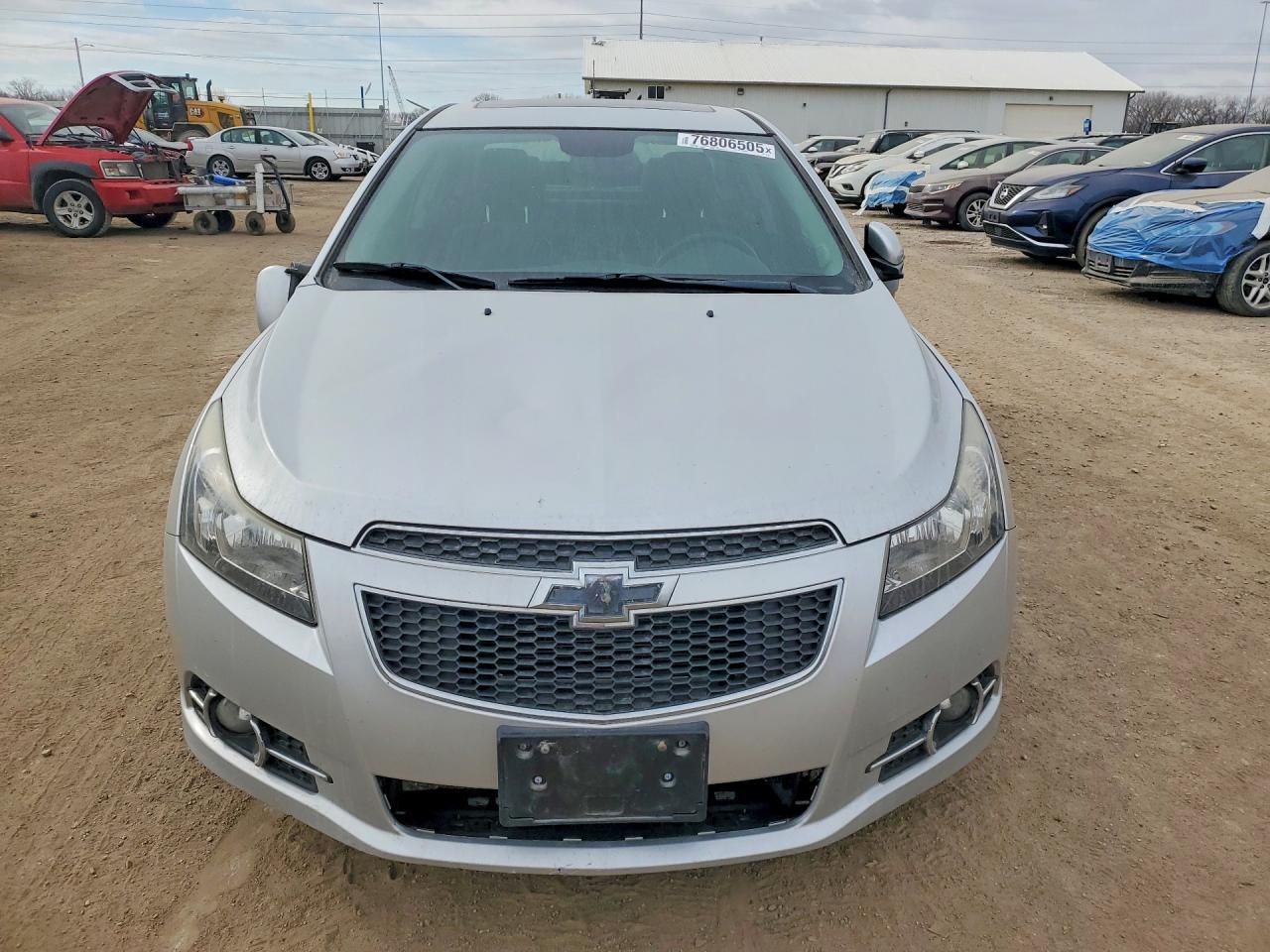 2014 Chev Cruze - Фото 5