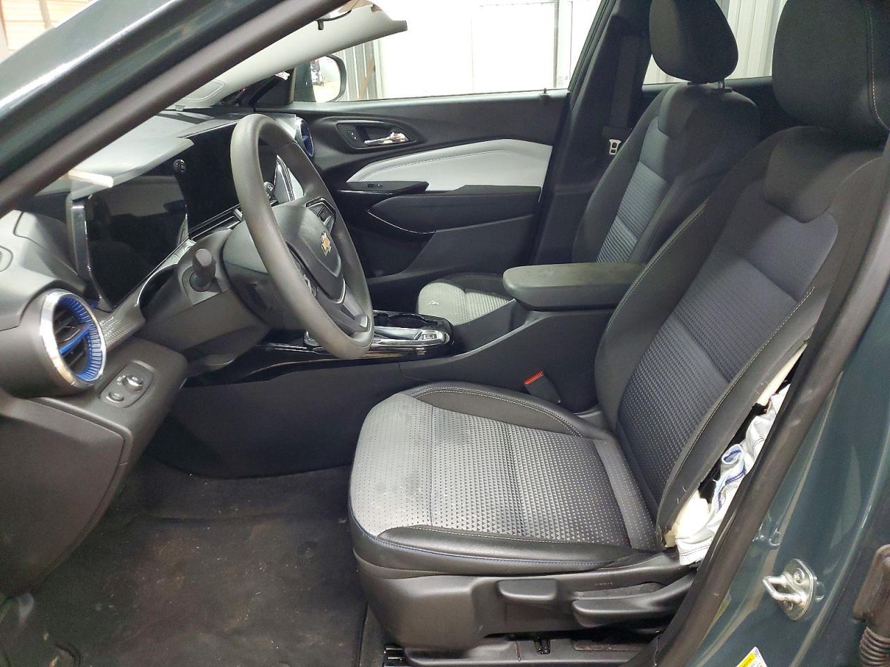 2025 Chevrolet Trax 1Lt - Image 7