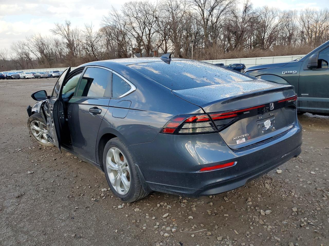 2023 Honda Accord Lx - Фото 2