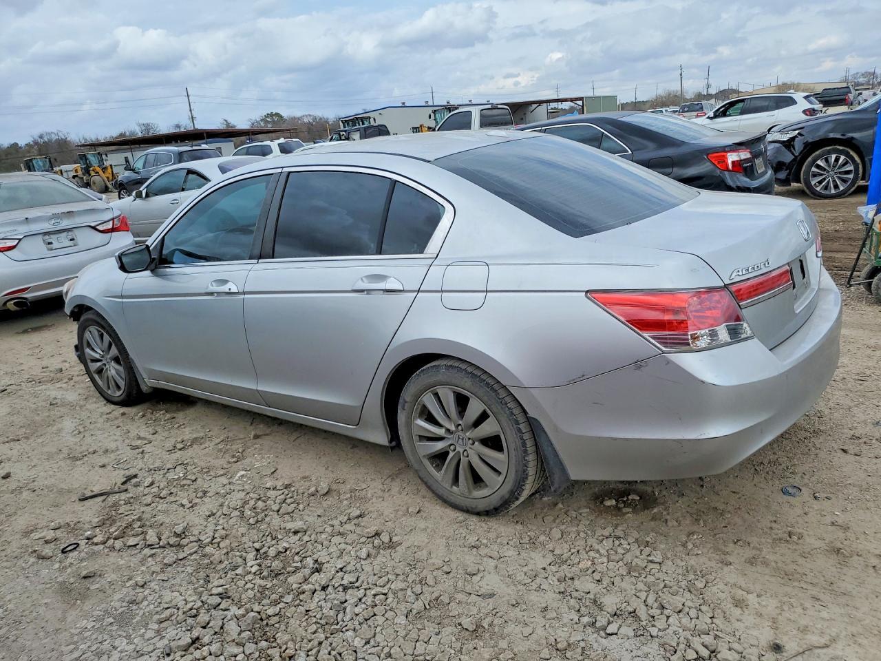 2012 Honda Accord Exl - Фото 2
