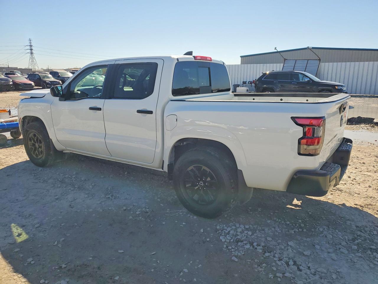 2025 Nissan Frontier S - Image 2