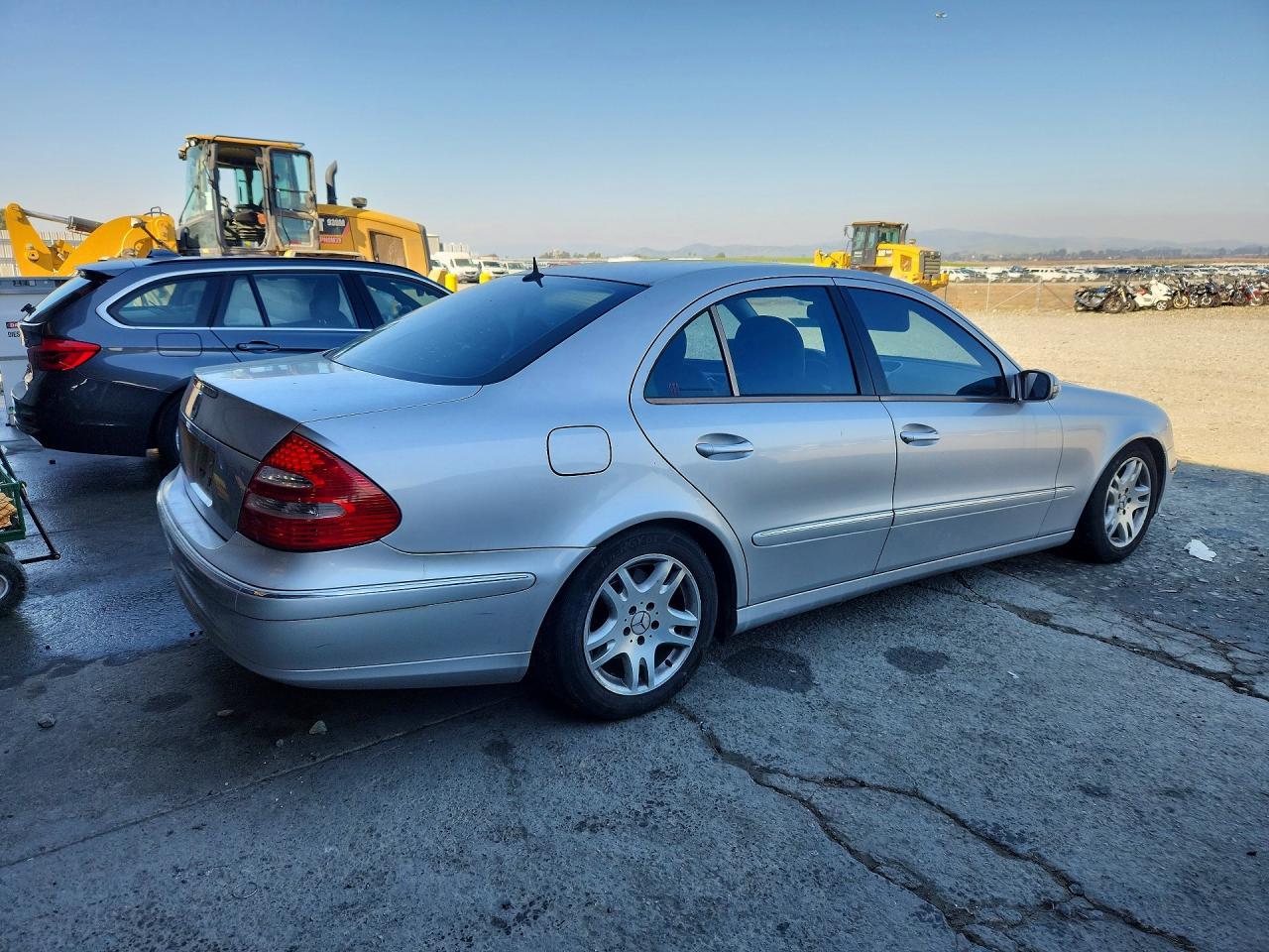 2003 Mercedes-Benz E 320 - Фото 3