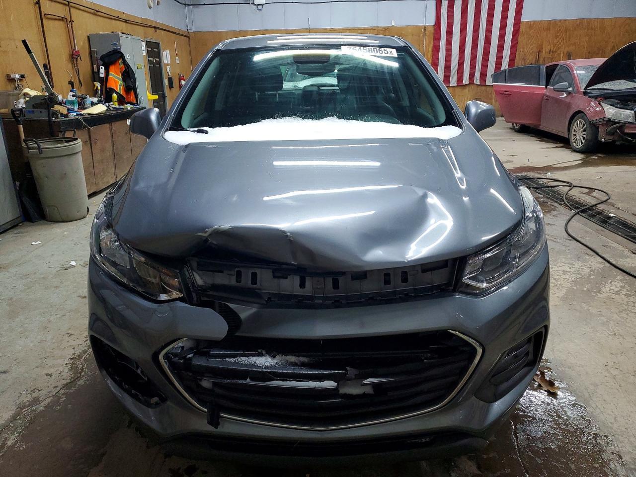 2020 Chevrolet Trax Ls - Image 5