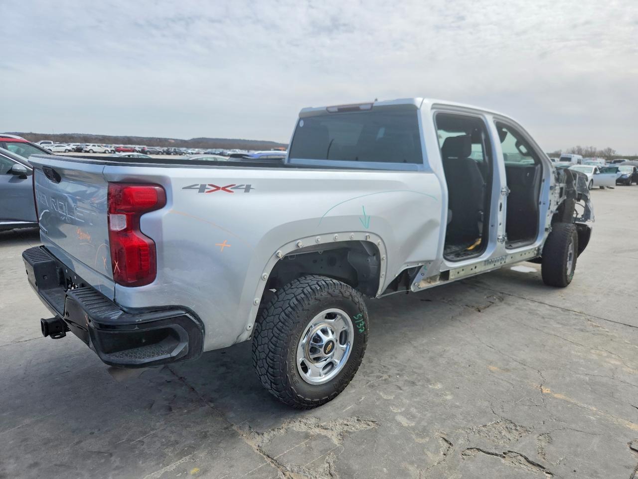 2020 Chevrolet Silverado K2500 Heavy Duty - Image 3