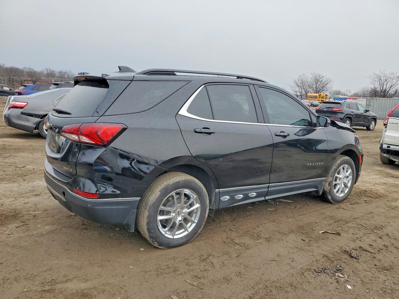 2023 Chevrolet Equinox Lt - Фото 3