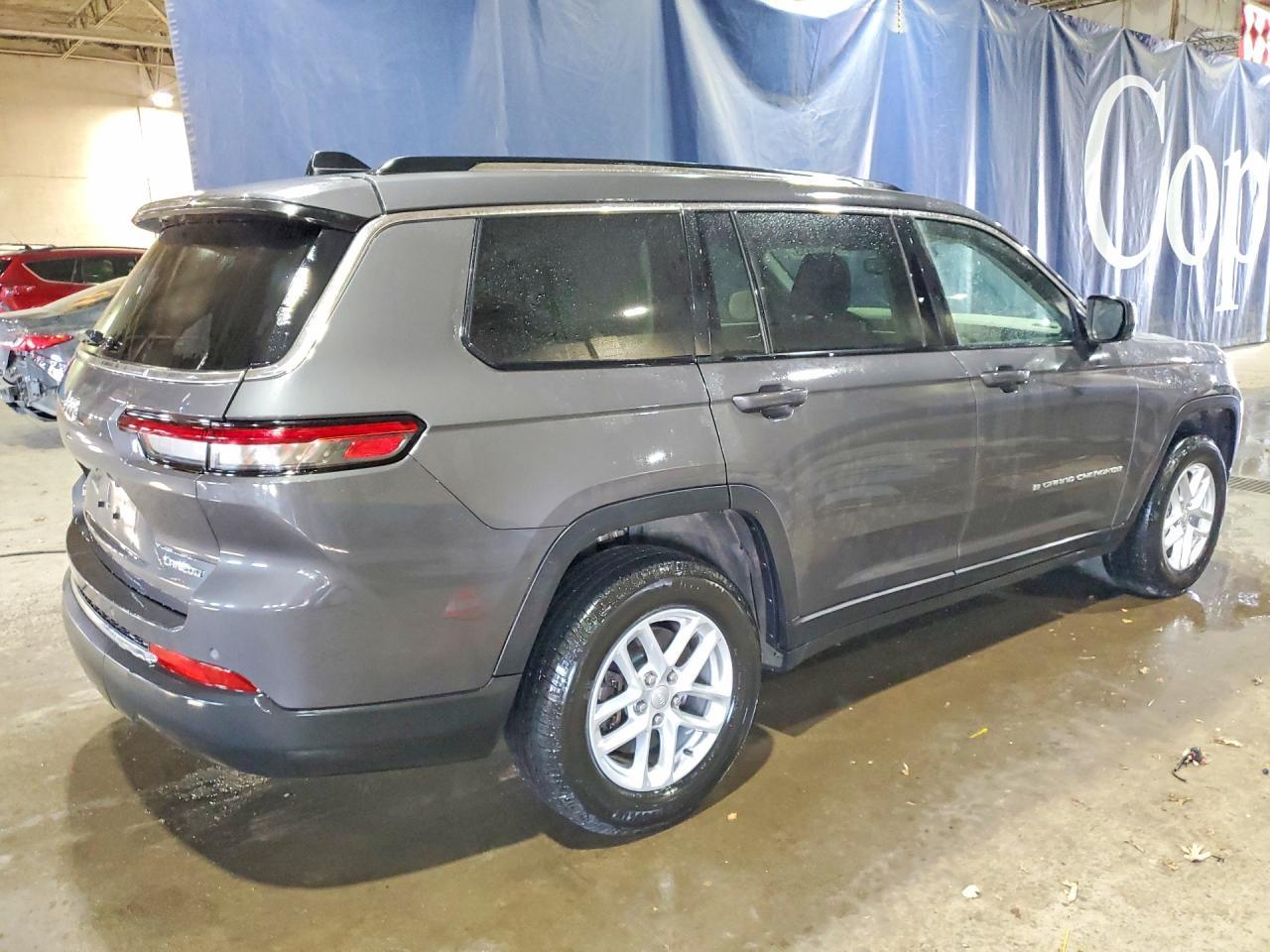 2021 Jeep Grand Cherokee L Laredo - Фото 3