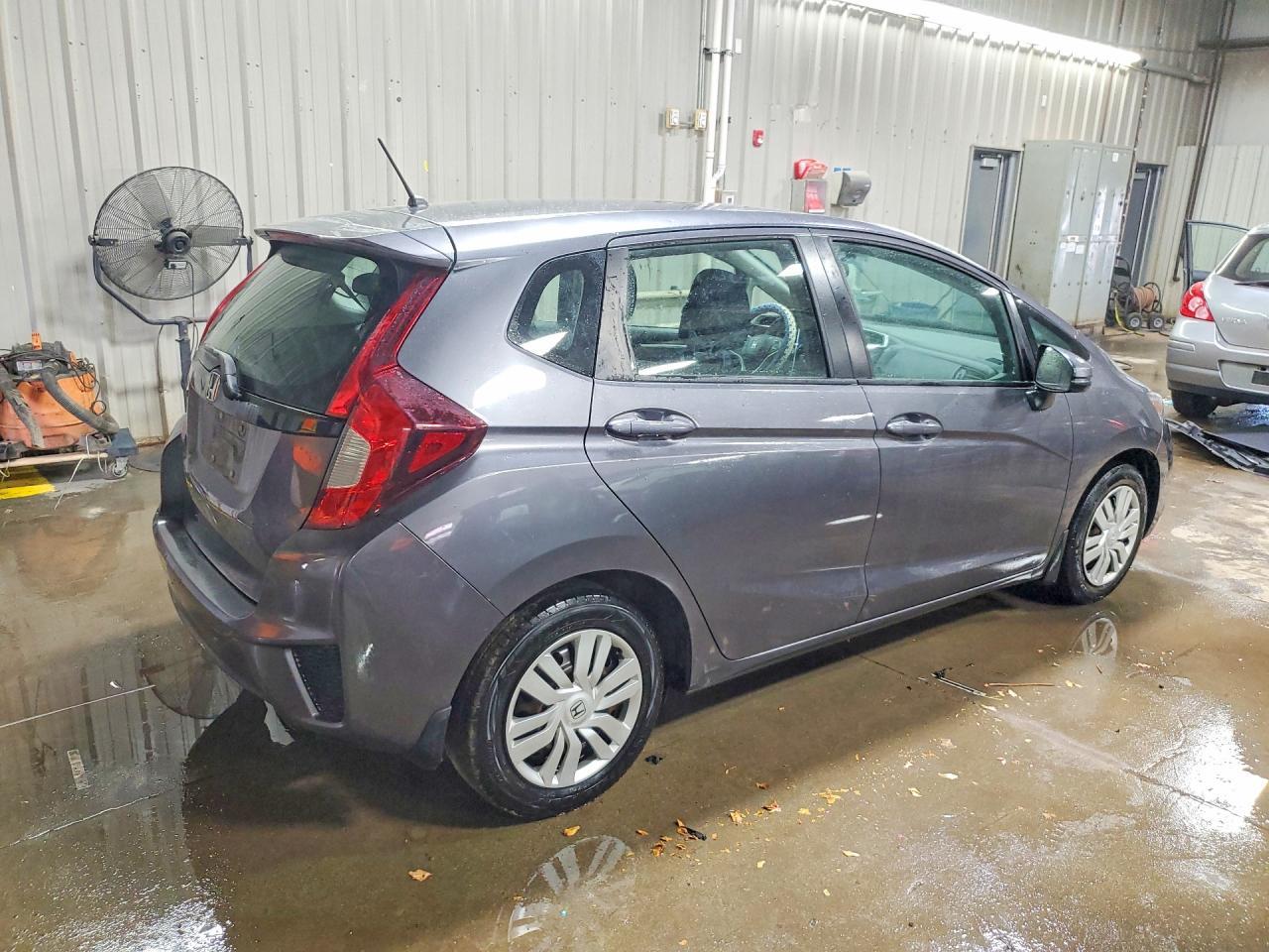 2017 Honda Fit Lx - Фото 3
