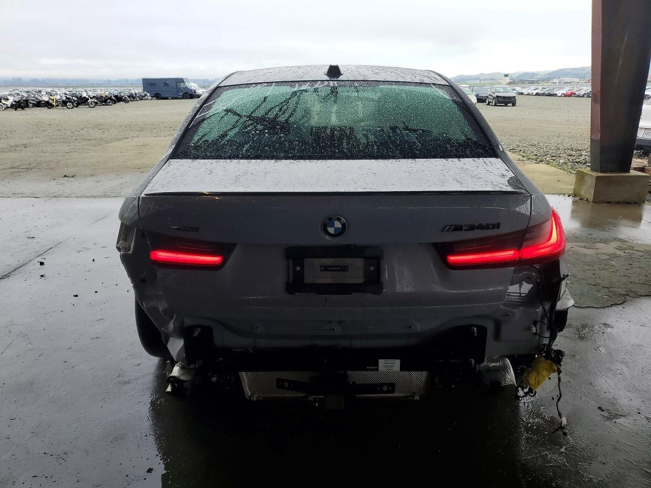 2024 BMW M340Xi - Фото 6