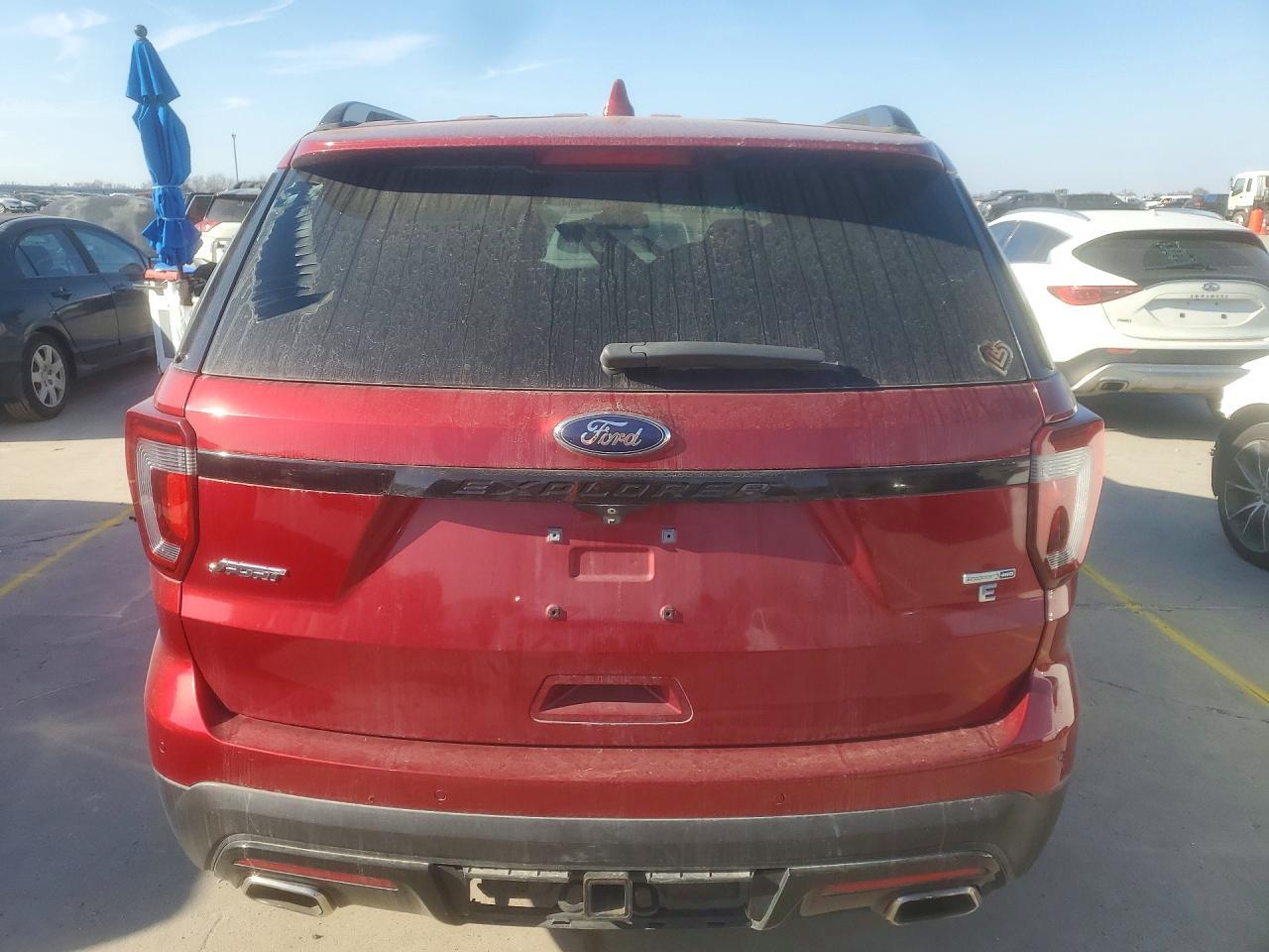 2016 Ford Explorer Sport - Фото 6