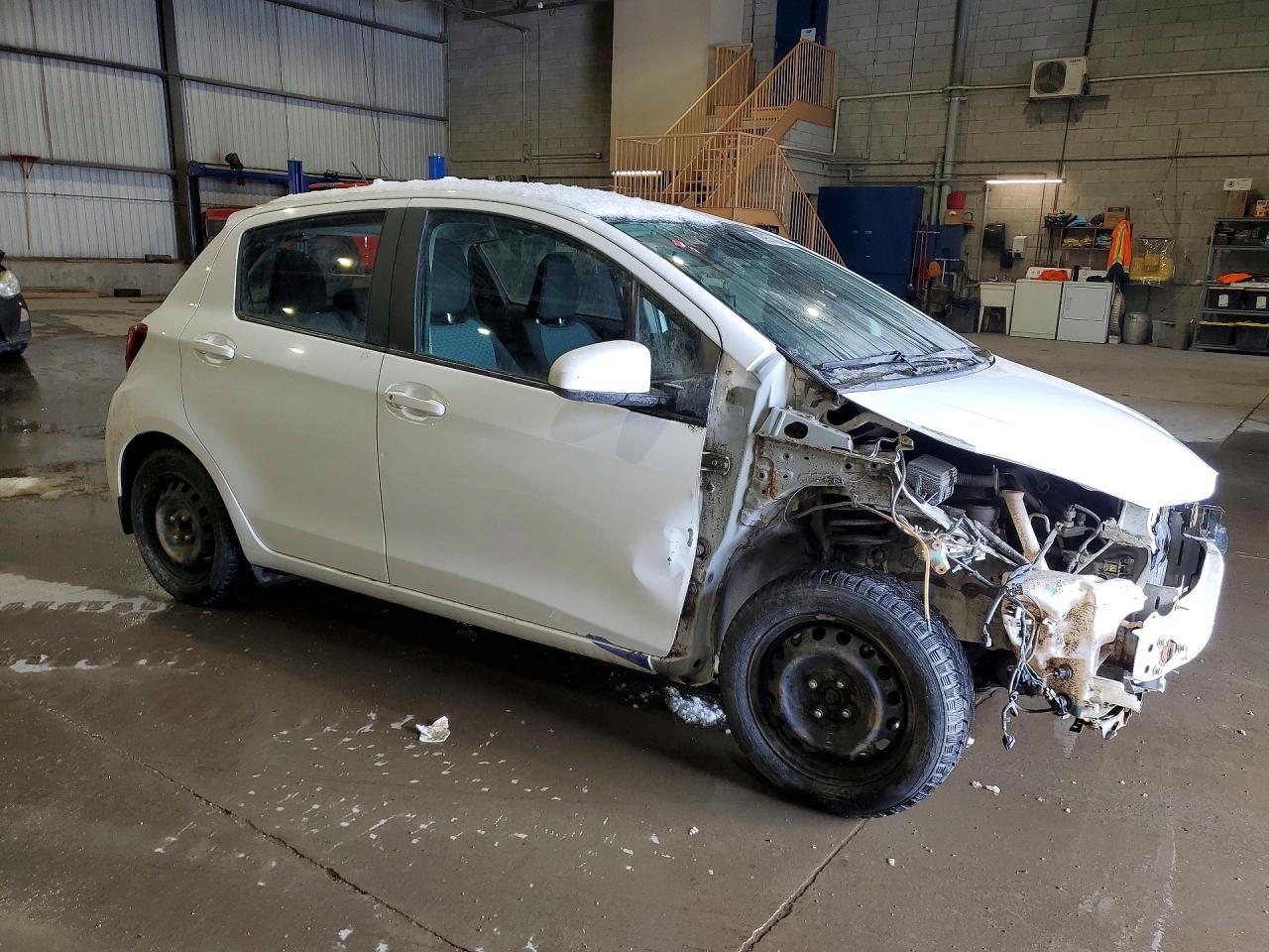 2017 Toyota Yaris - Фото 4