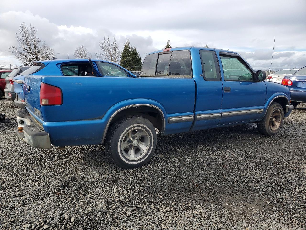 2000 Chevrolet S Truck S10 - Фото 3