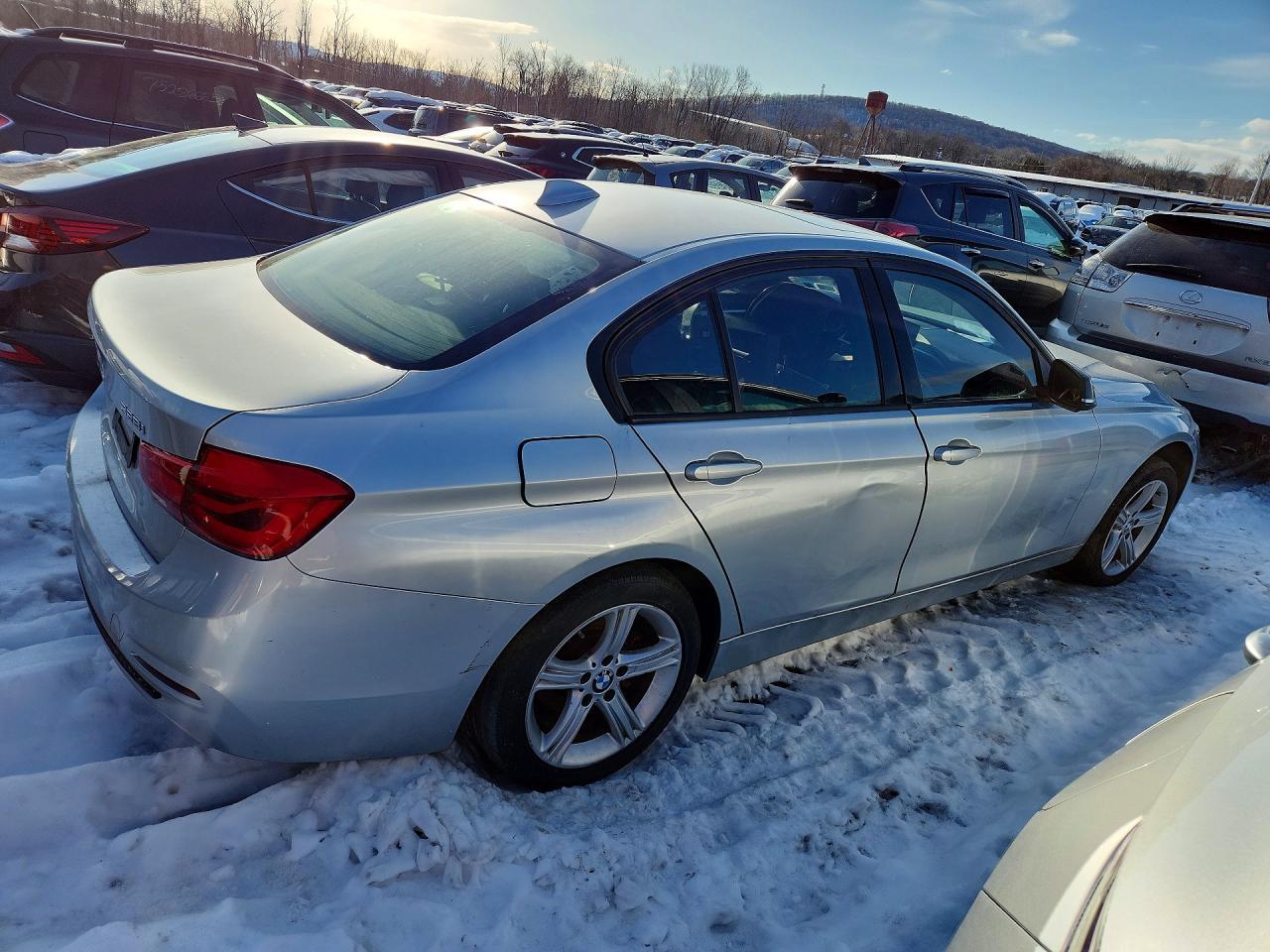 2016 BMW 328 4D Sedan 328I xDrive Sport - Image 3