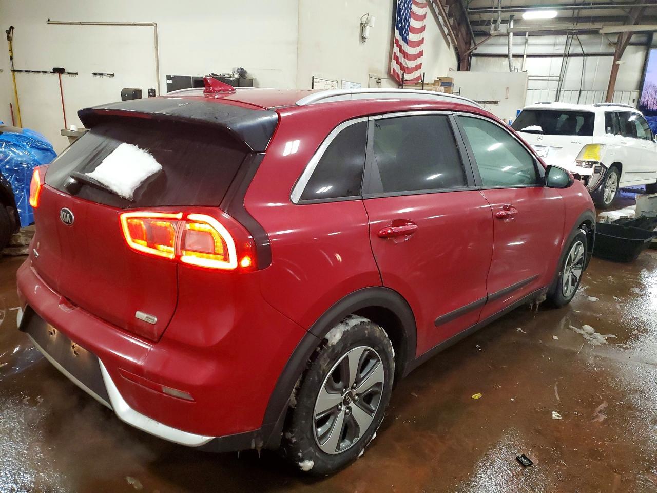 2018 Kia Niro Fe - Фото 3