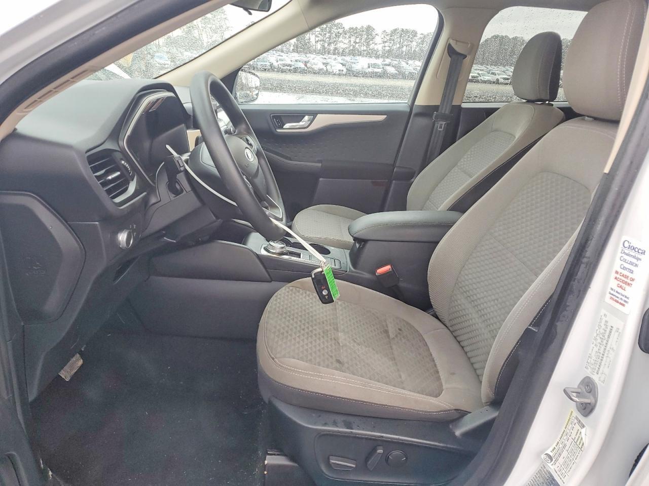 2020 Ford Escape Se - Фото 7