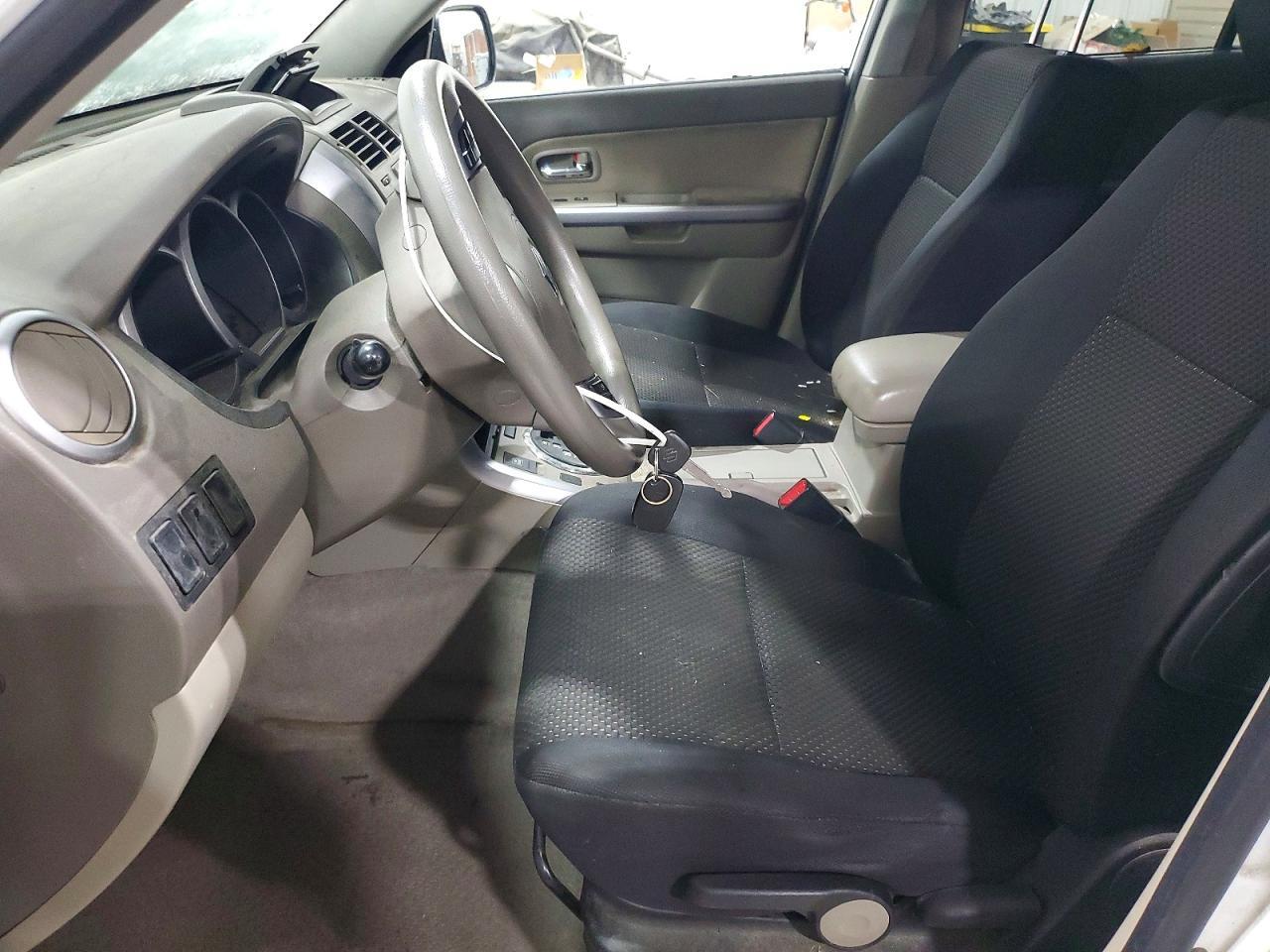 2011 Suzuki Grand Vitara Premium - Фото 7