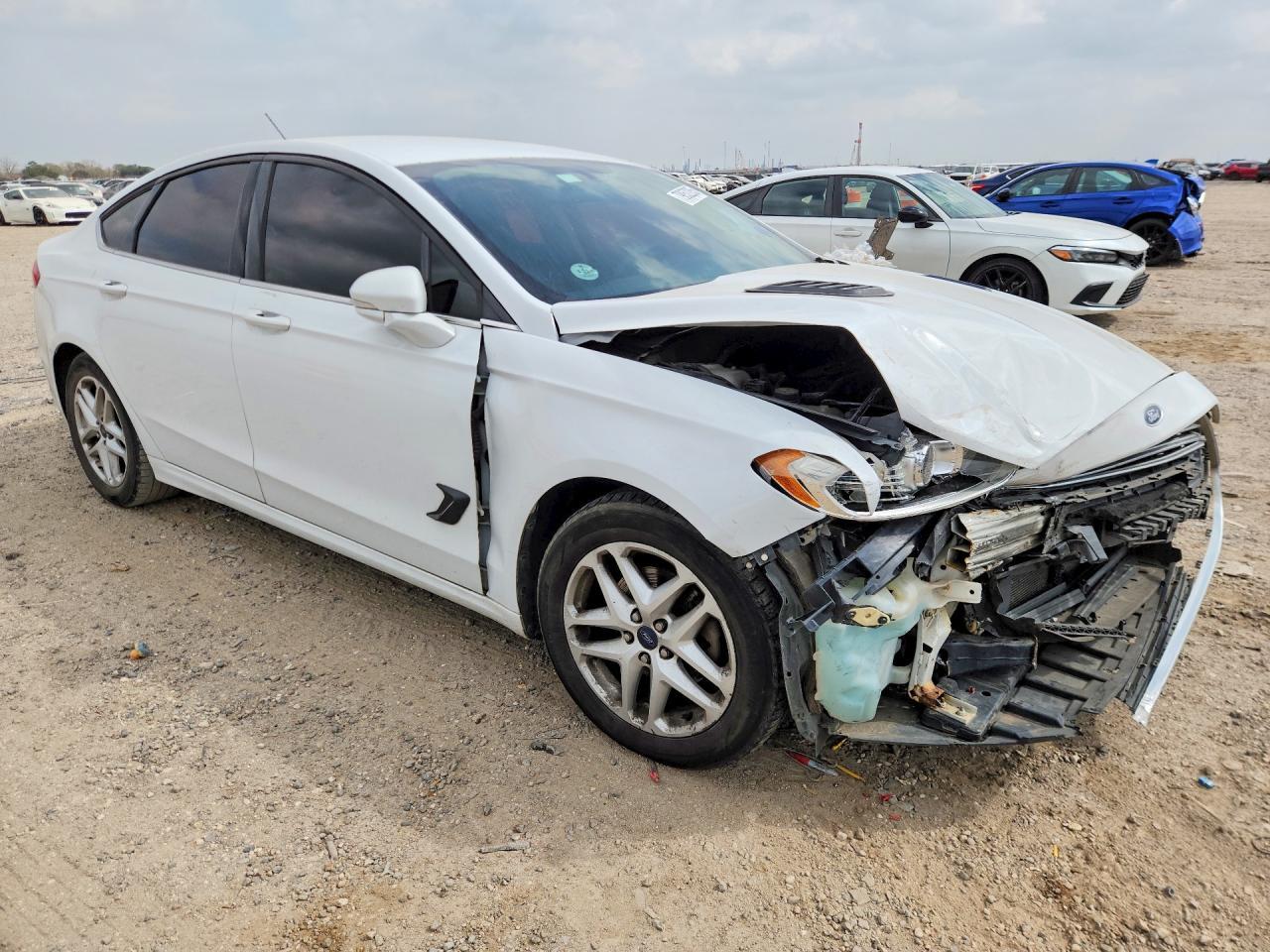 2016 Ford Fusion Se - Фото 4
