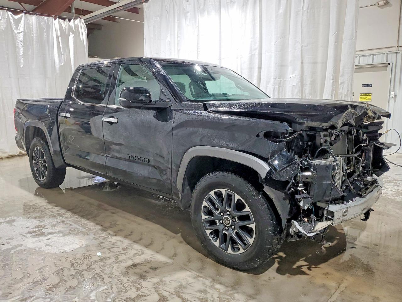 2024 Toyota Tundra Limited - Фото 4