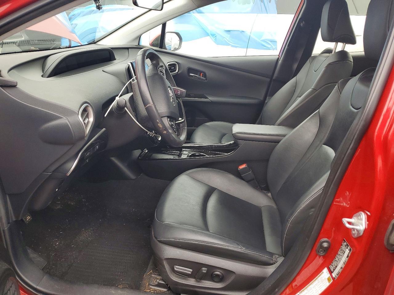 2022 Toyota Prius Prime Le - Фото 7