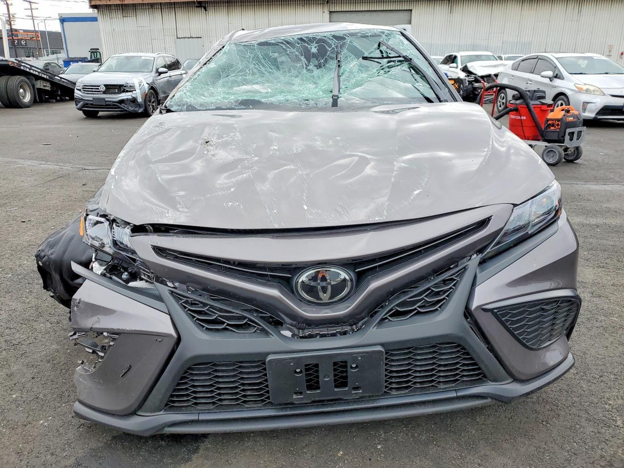 2024 Toyota Camry Se Night Shade - Image 5