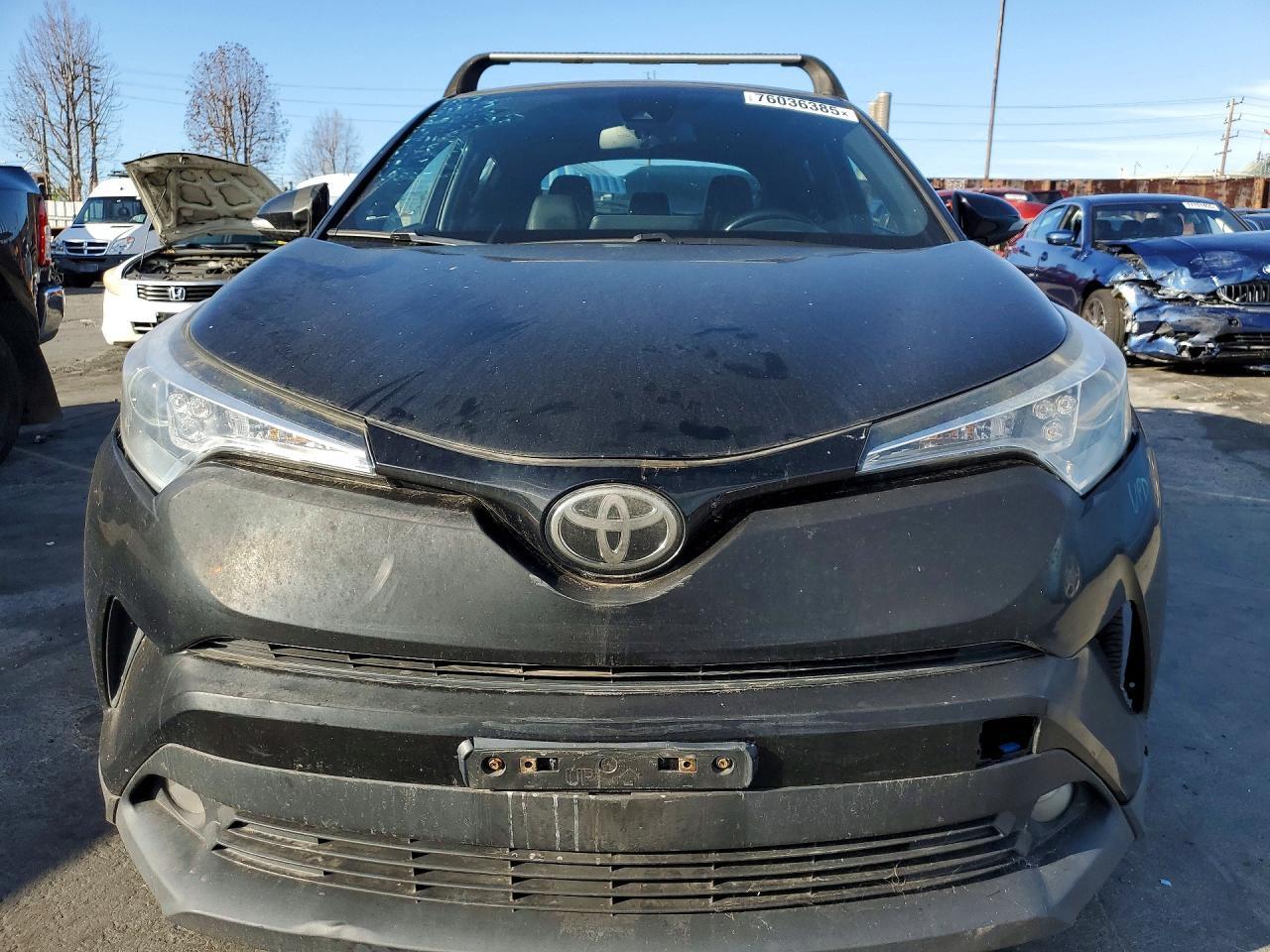2018 Toyota C-Hr Xle - Image 5