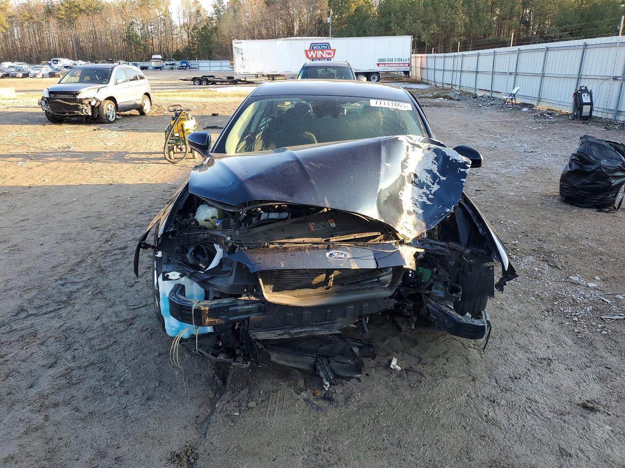 2020 Ford Fusion Se - Image 5