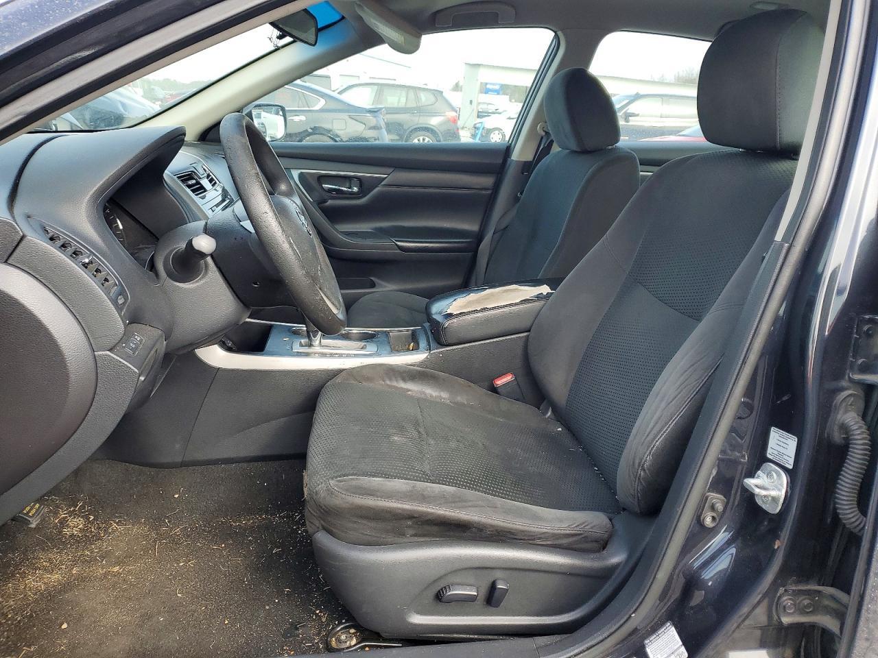 2015 Nissan Altima 2.5 S - Image 7