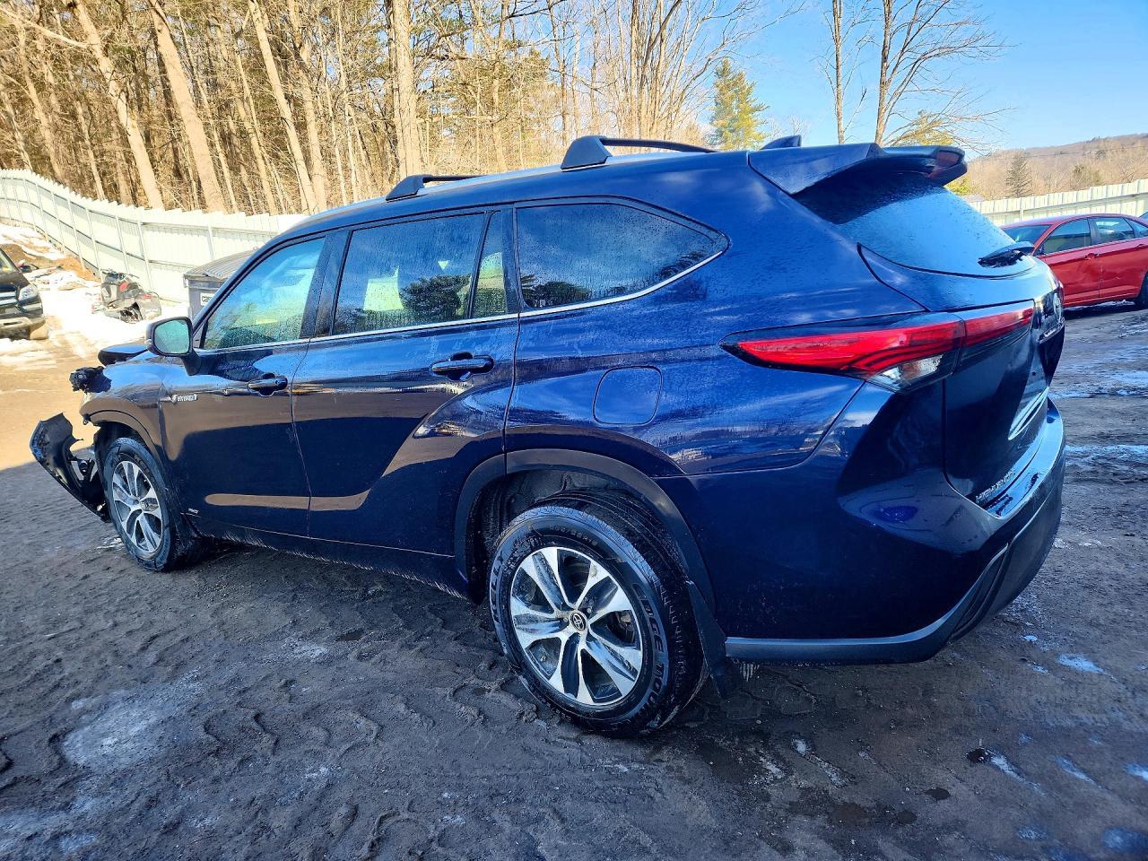 2021 Toyota Highlander Hybrid Xle - Фото 2