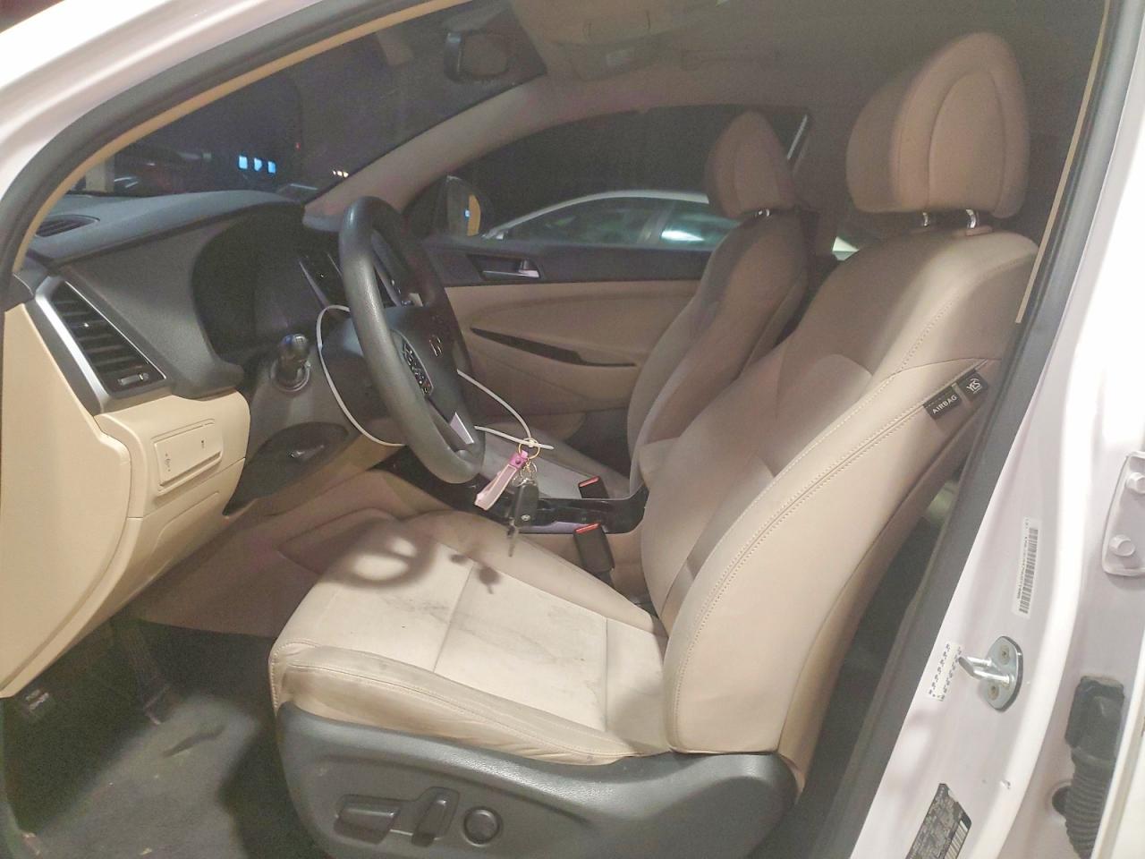 2017 Hyundai Tucson Limited - Image 7