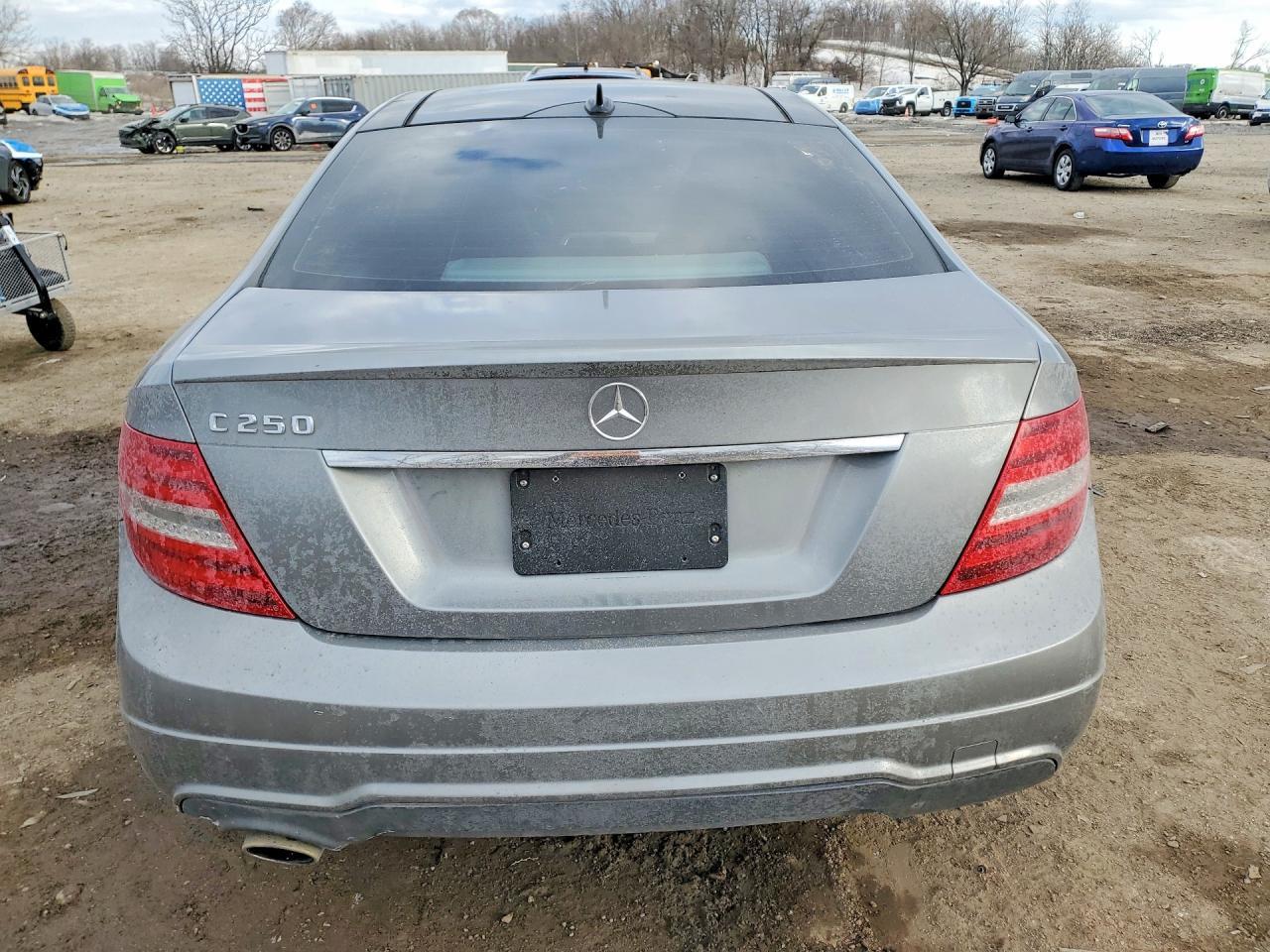 2015 Mercedes-Benz C 250 - Фото 6