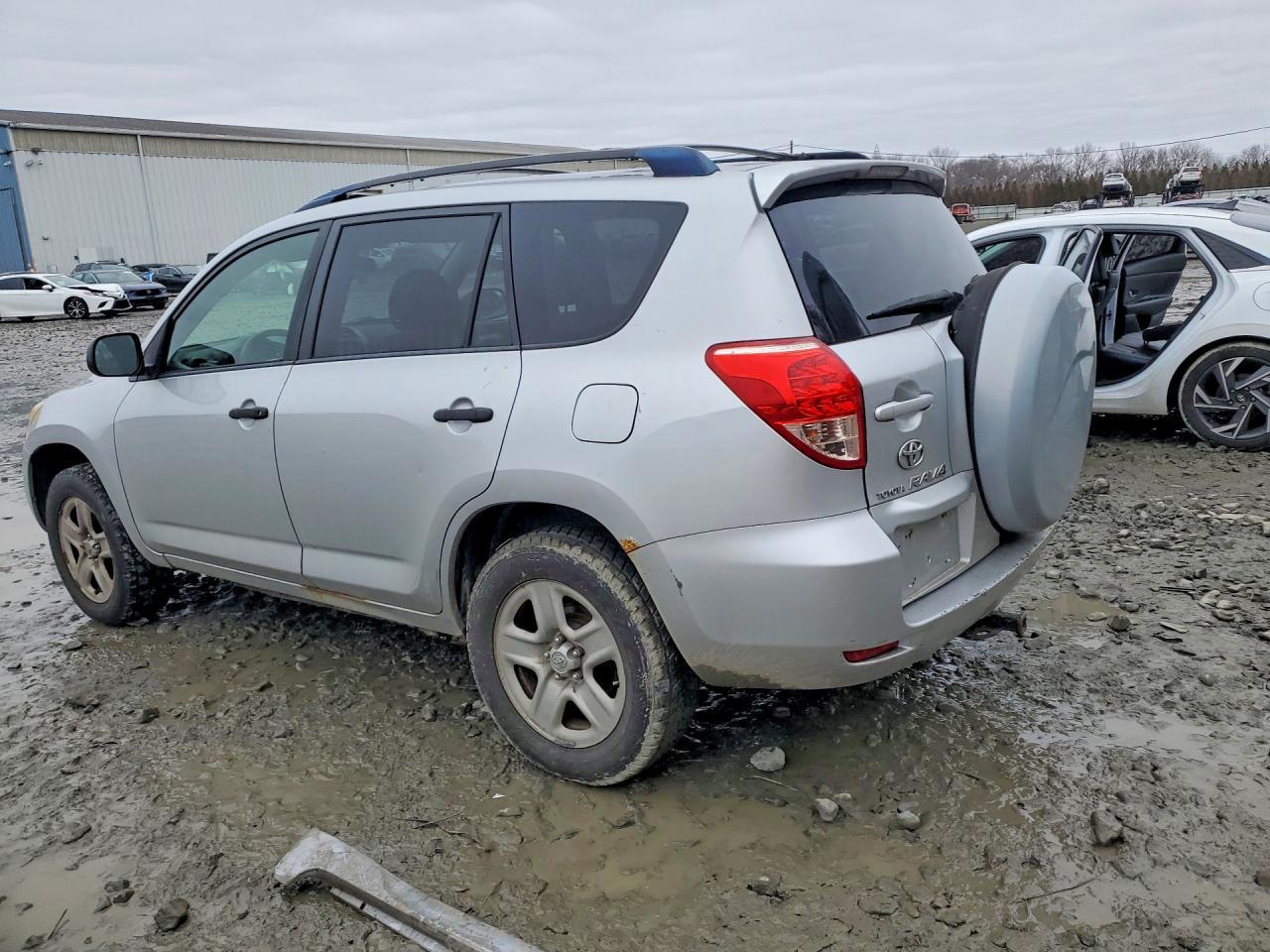 2007 Toyota Rav4 Base - Фото 2