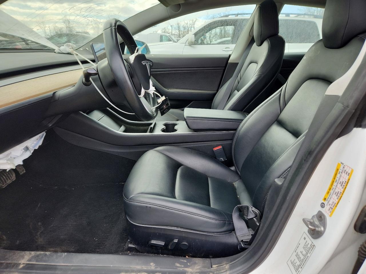 2019 Tesla Model 3 - Image 7