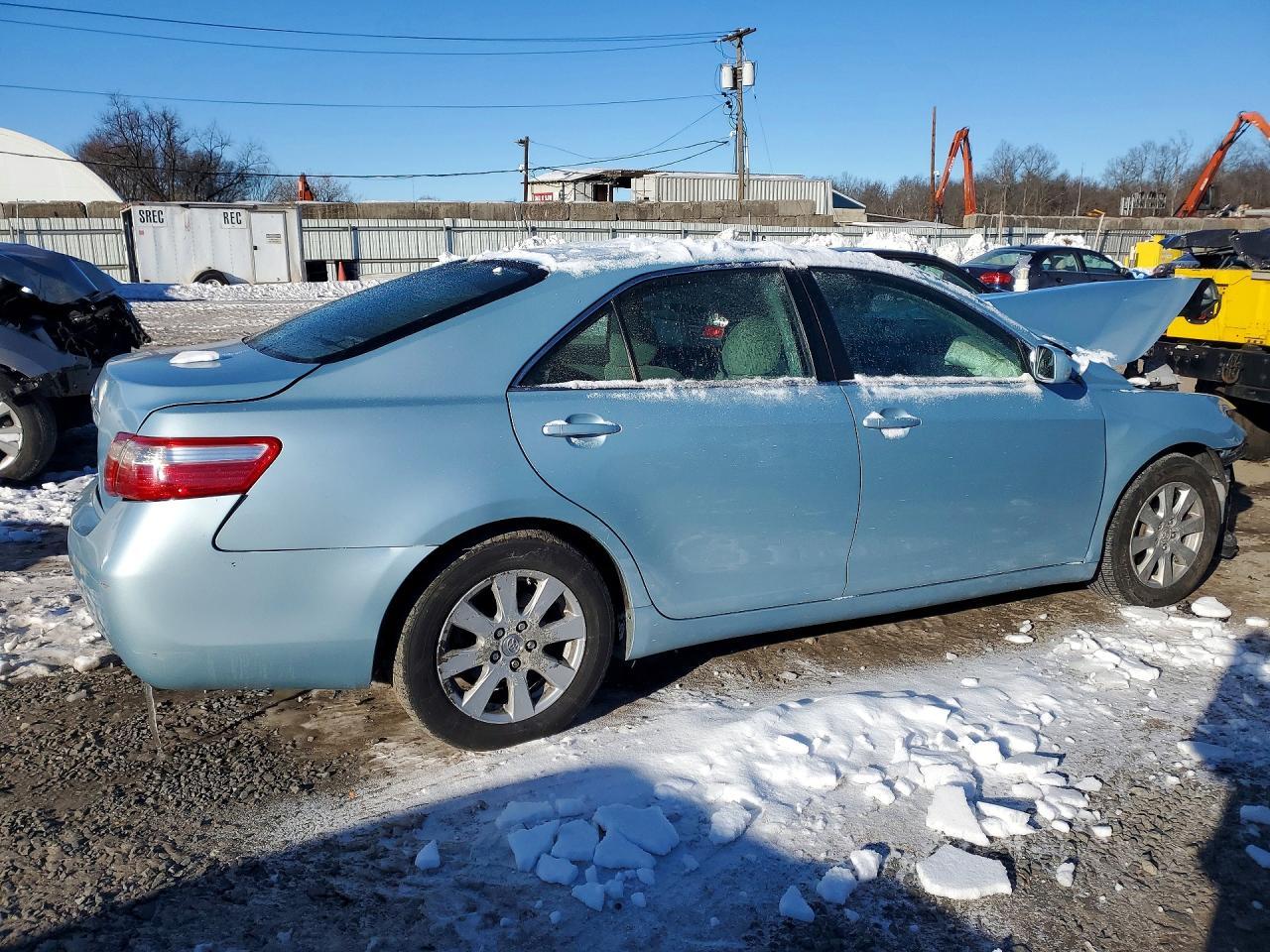2009 Toyota Camry Base - Image 3