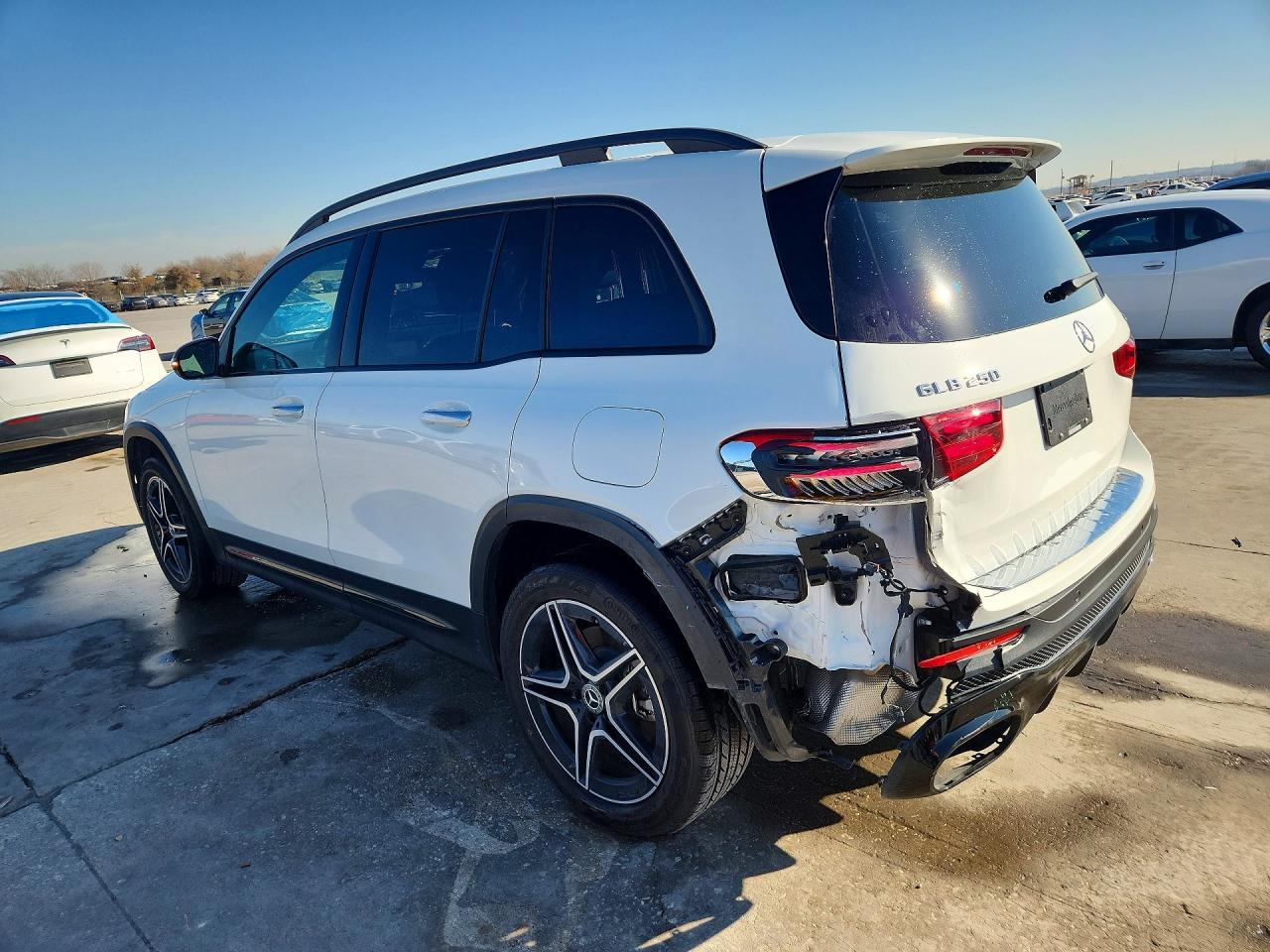 2024 Mercedes-Benz Glb 250 4Matic - Фото 2