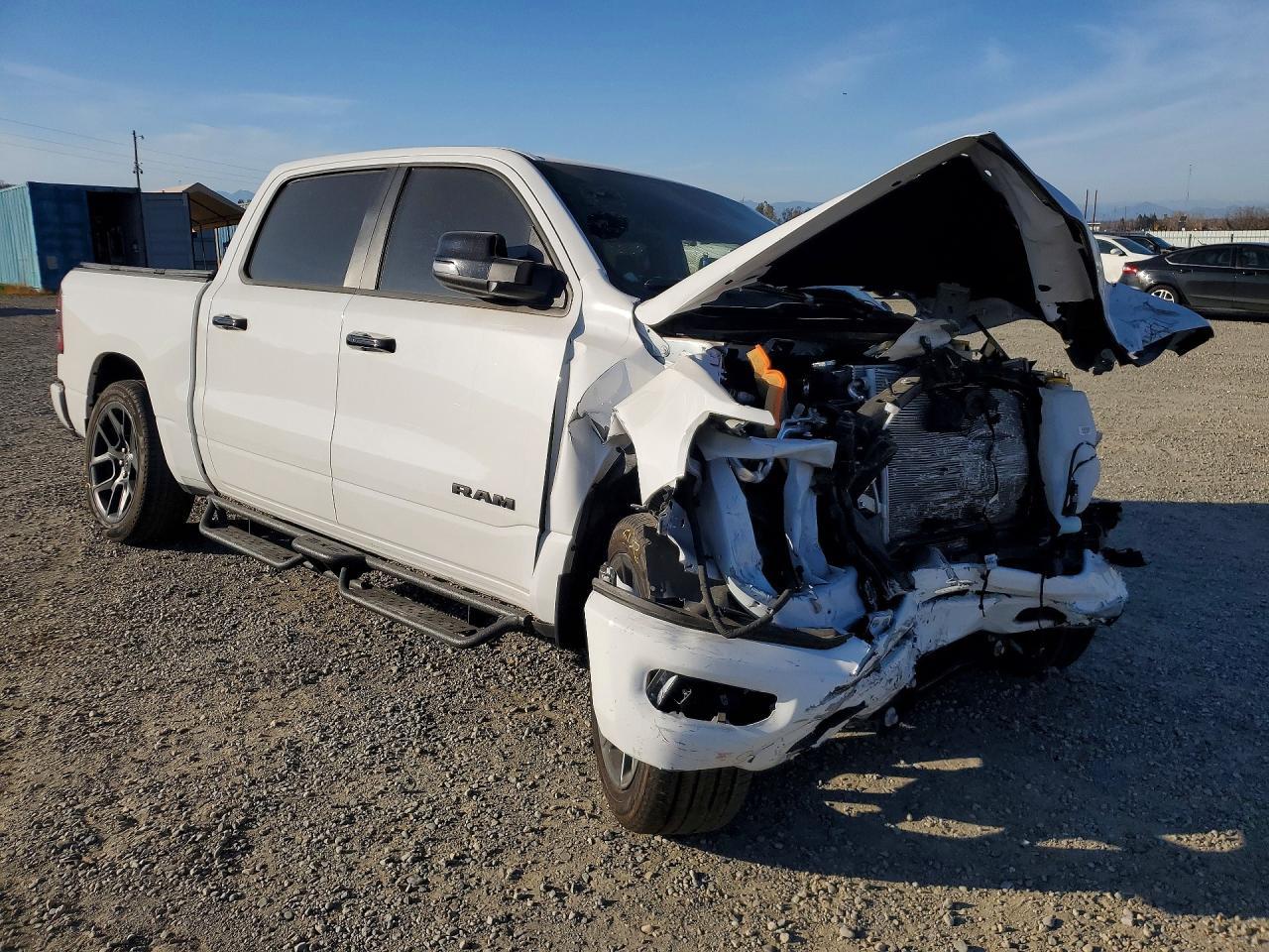 2024 Ram 1500 Laramie - Image 4