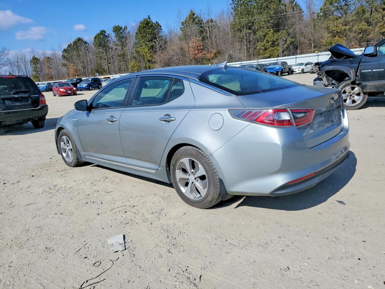 2015 Kia Optima Hybrid - Фото 2