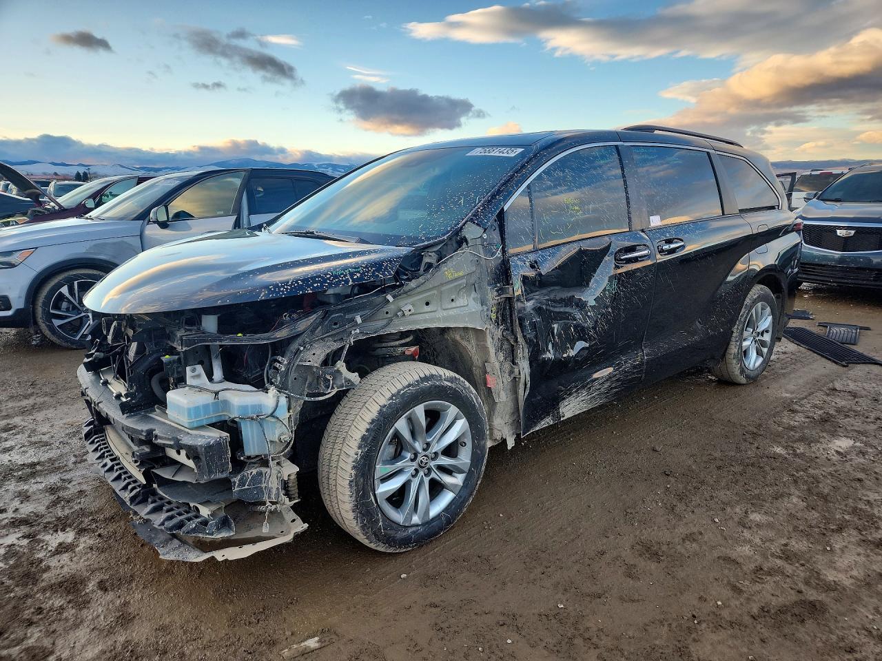 2022 Toyota Sienna Xle