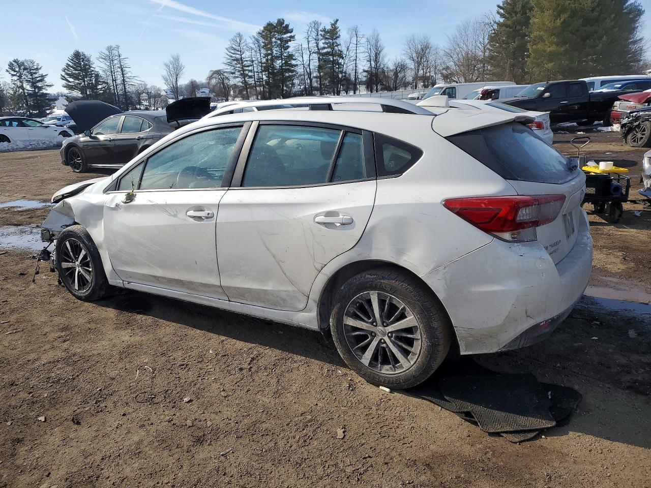 2022 Subaru Impreza Premium - Фото 2