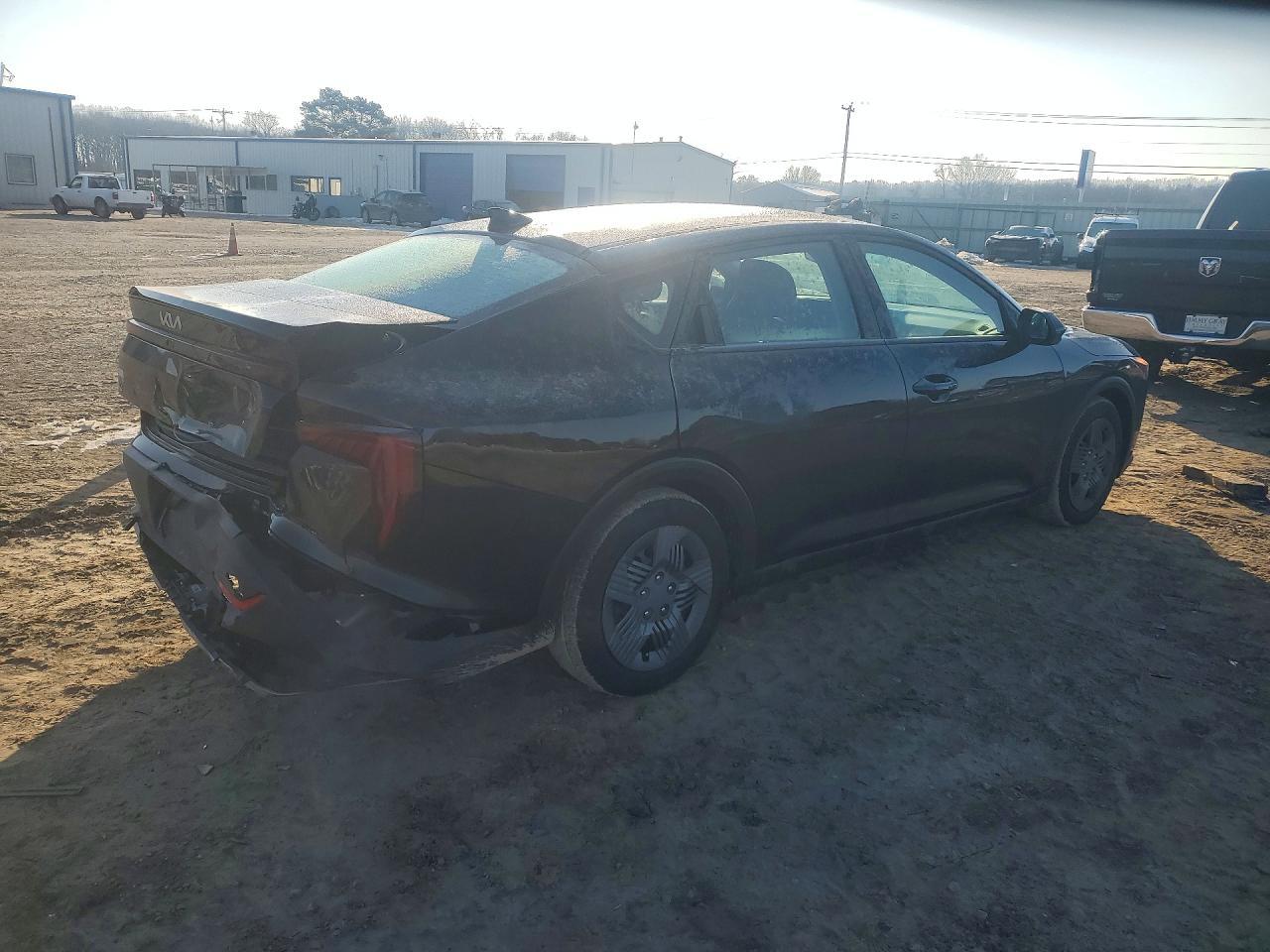 2025 Kia K4 Lx - Фото 3