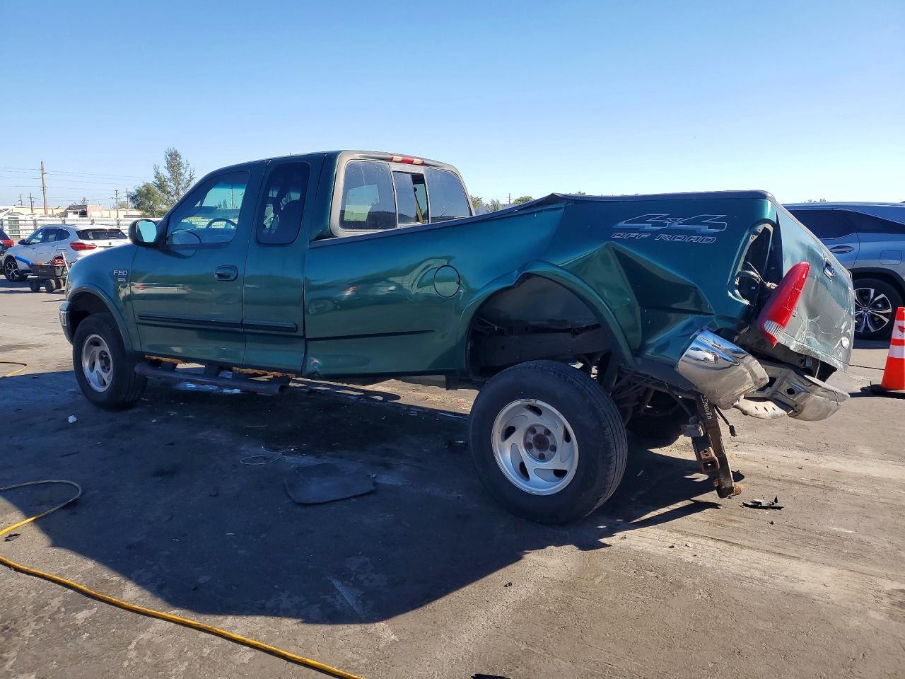2000 Ford F150 - Фото 2