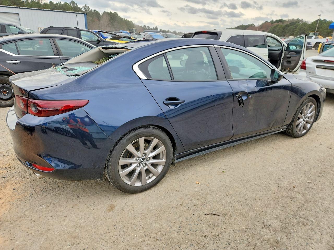 2020 Mazda 3 Select - Фото 3