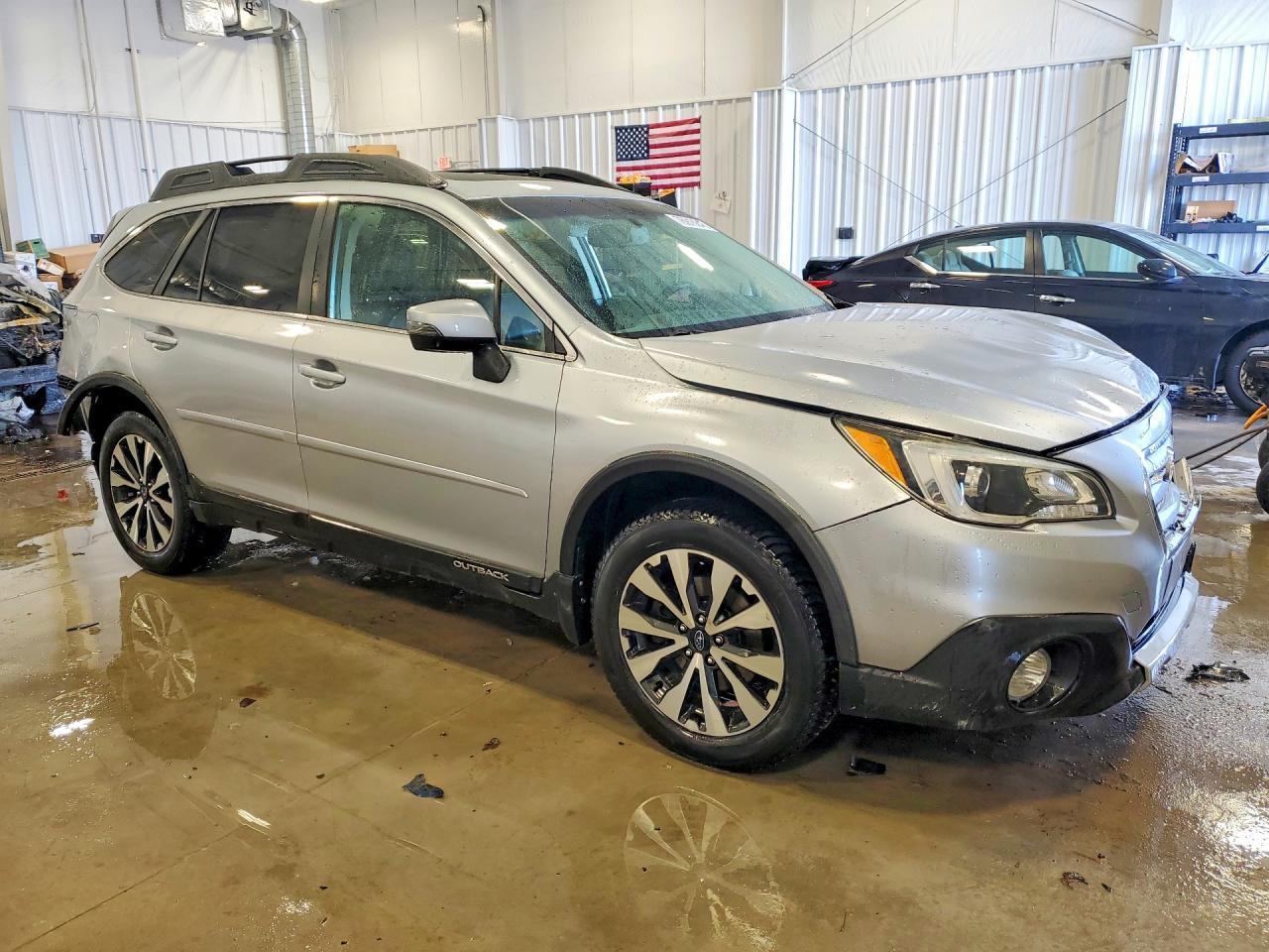2015 Subaru Outback 2.5I Limited - Image 4