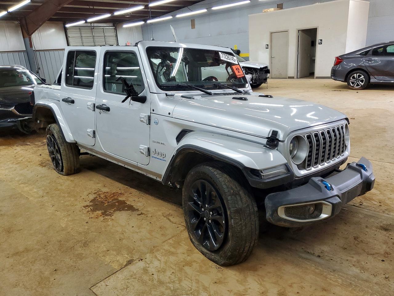 2024 Jeep Wrangler Sahara 4Xe - Фото 4