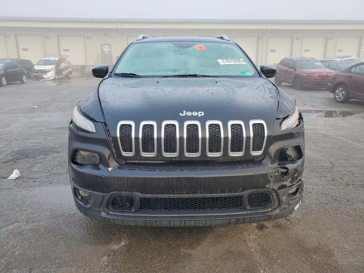 2016 Jeep Cherokee Latitude - Фото 5