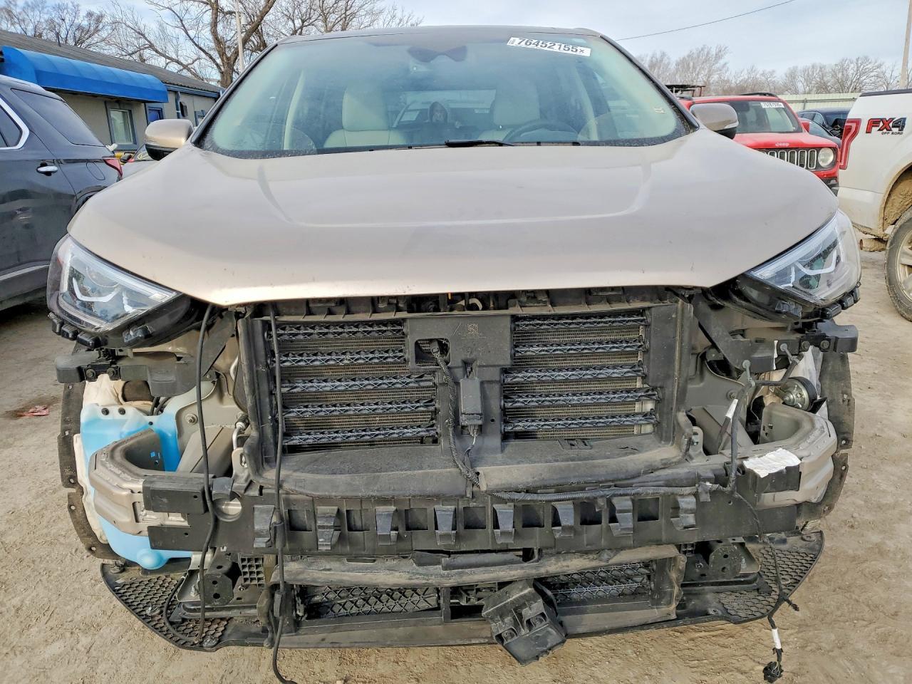 2020 Ford Edge Titanium - Фото 5