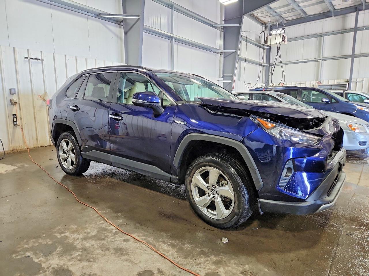 2021 Toyota Rav4 Hybrid Limited - Image 4