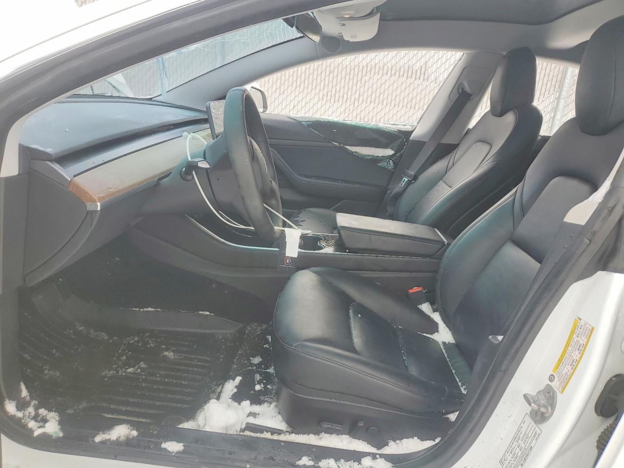 2020 Tesla Model 3 - Фото 7